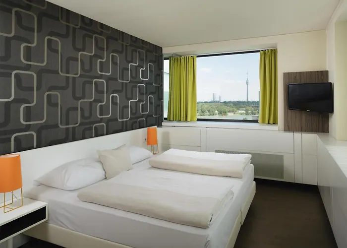 Hotel Harry's &