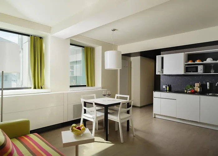 Harry's & 3* Vienne